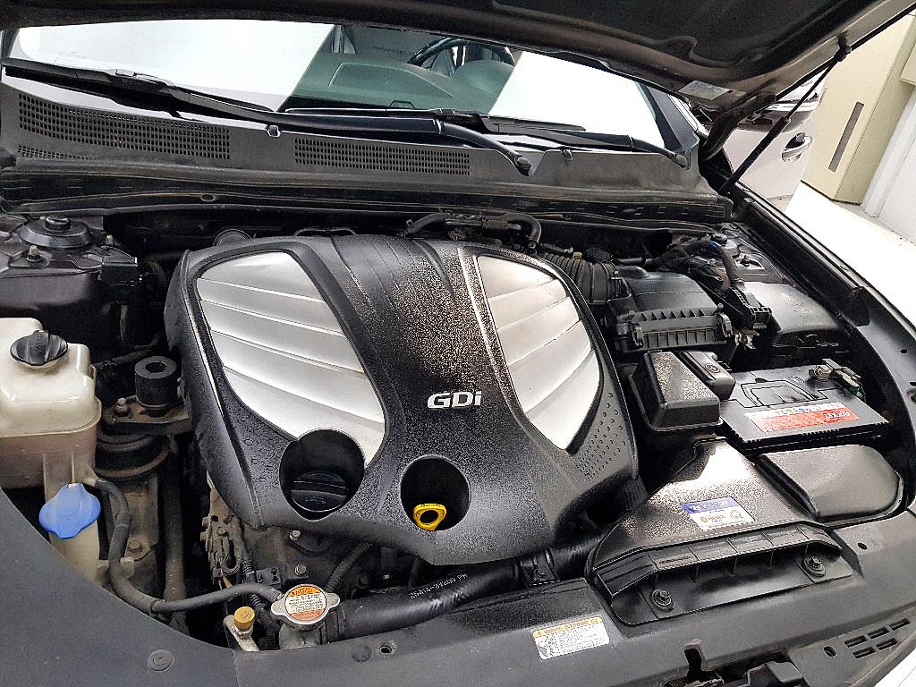 HYUNDAI Grandeur - Vista 6