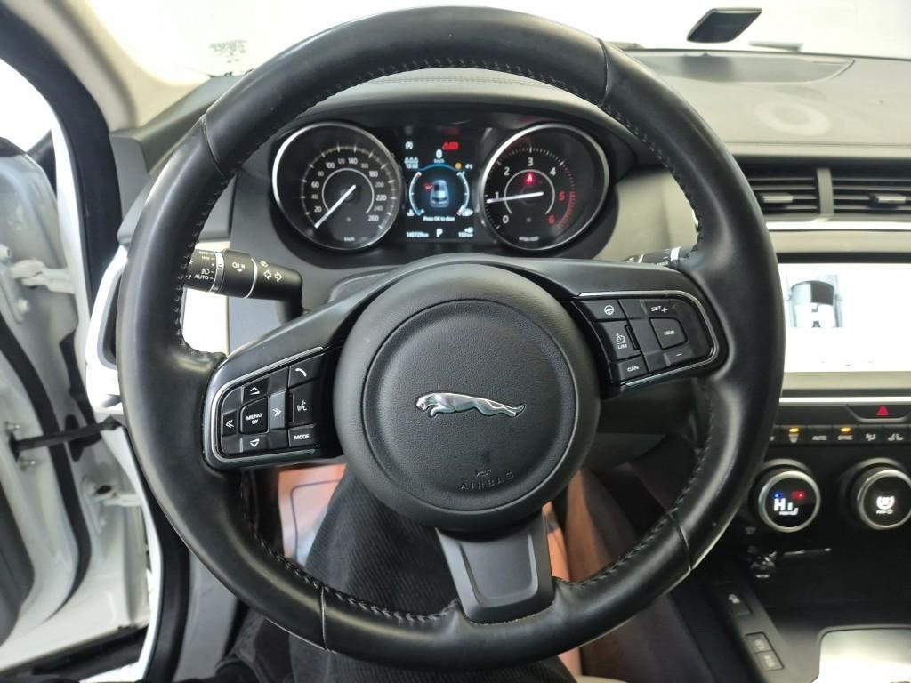 Jaguar E-PACE - Vista 9