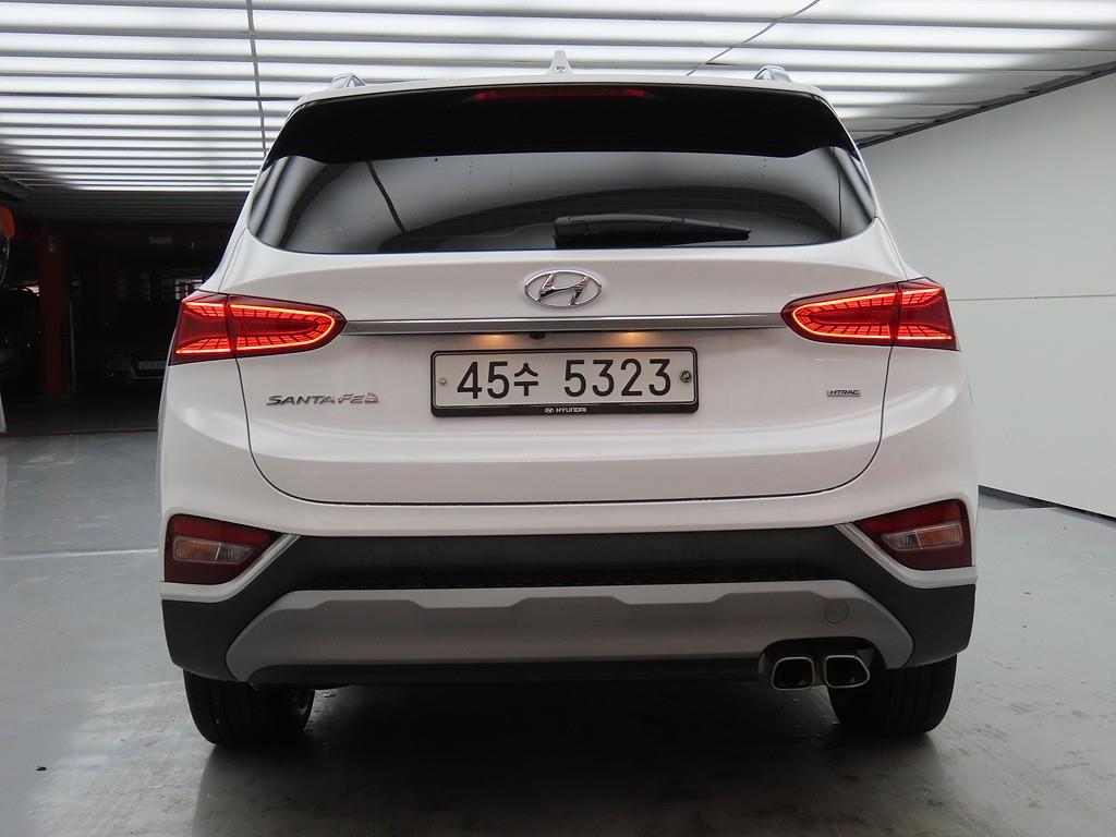 HYUNDAI Santa Fe - Vista 3