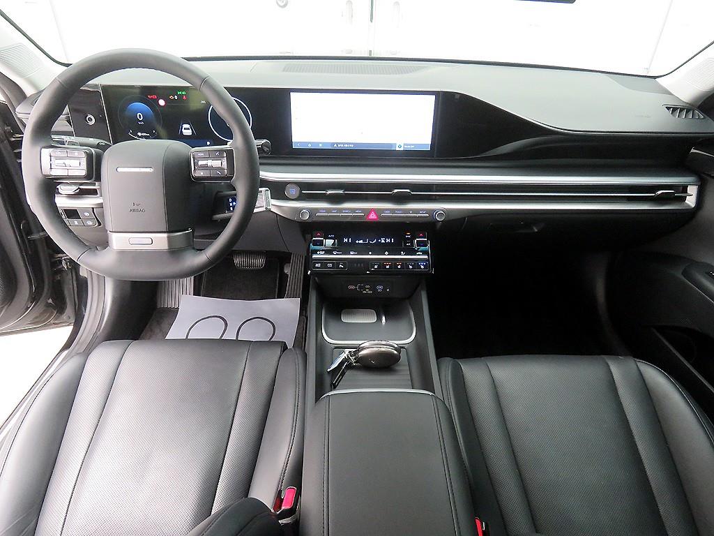 HYUNDAI Grandeur - Vista 8