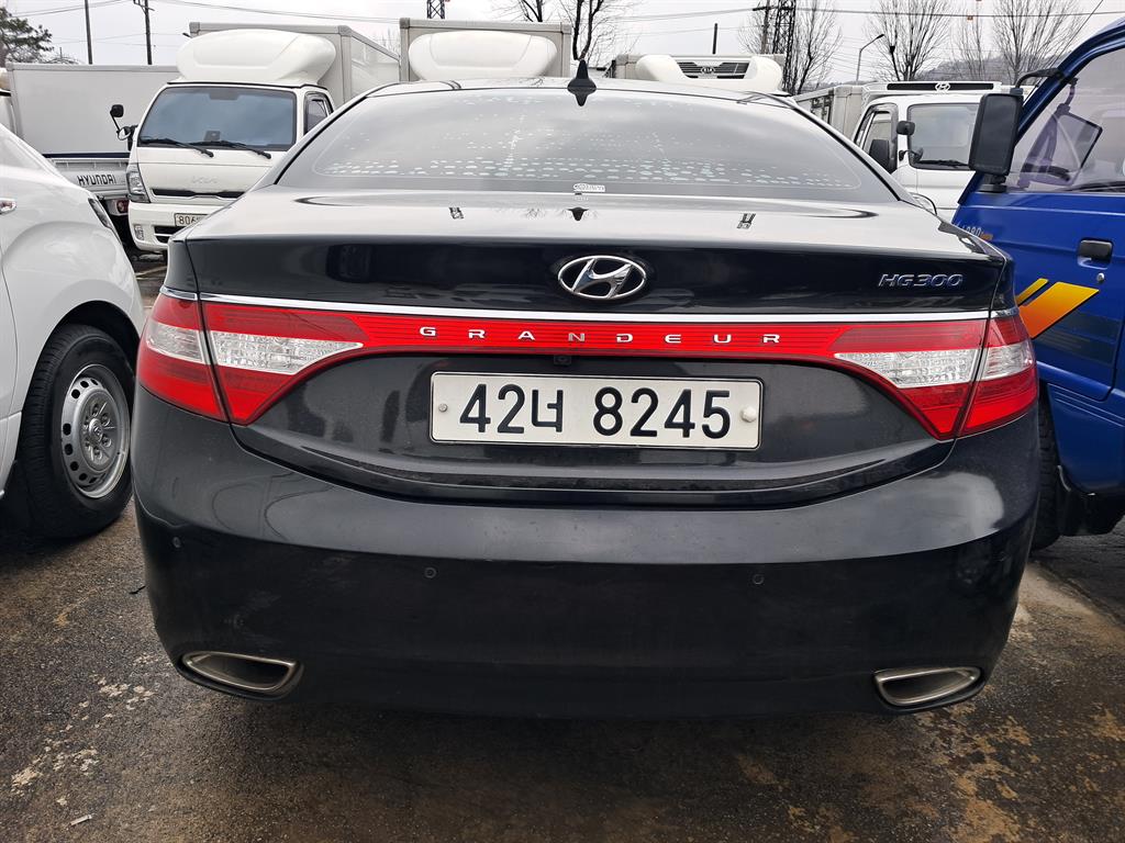 HYUNDAI Grandeur - Vista 3