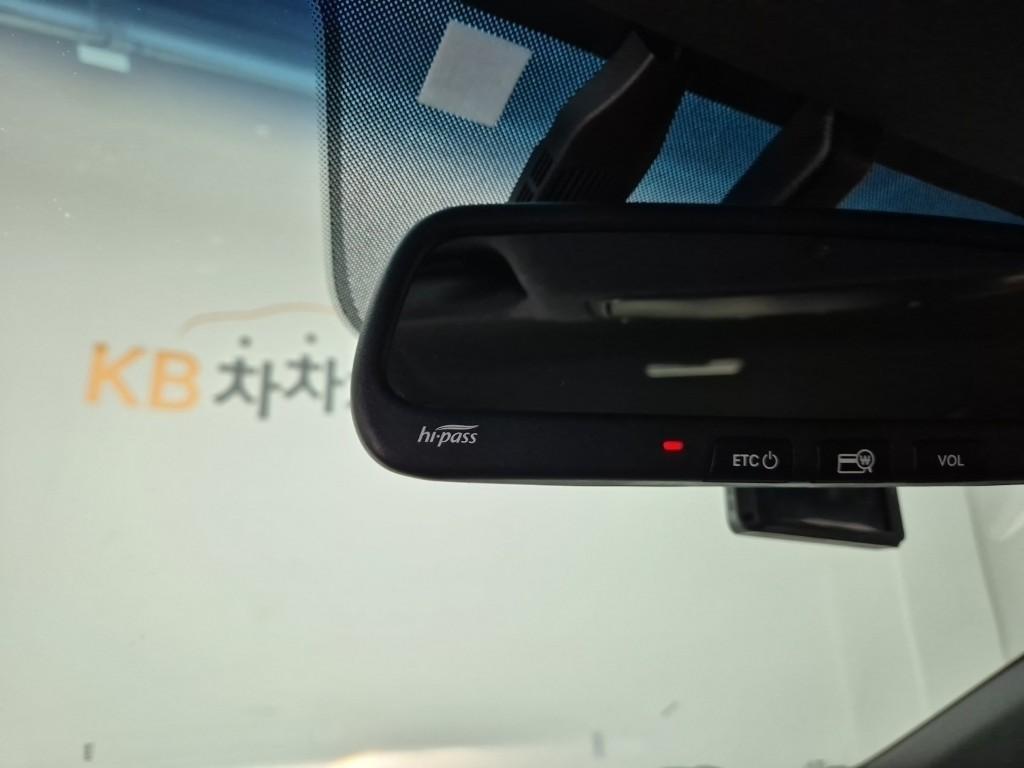 HYUNDAI Avante 2017 Blanco - Importación desde Corea - HF Imports Iquique - Foto 16