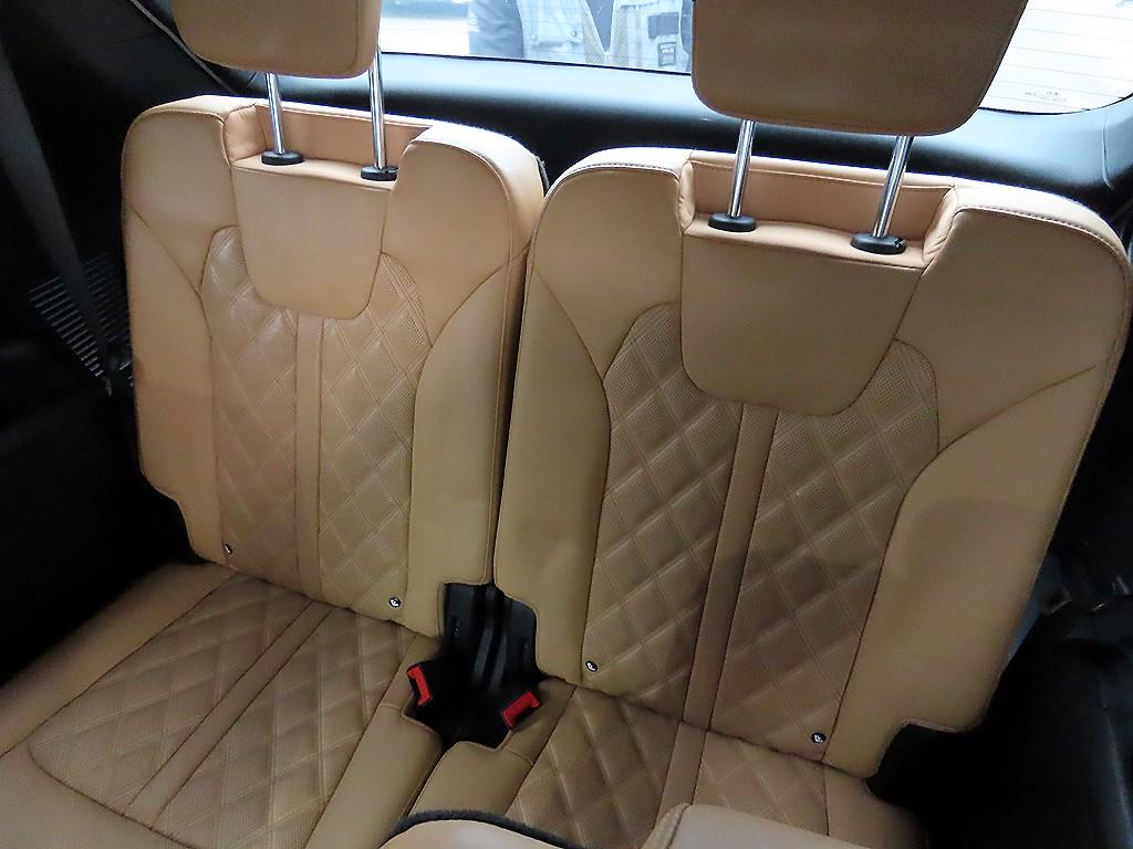 KIA Sorento - Vista 7