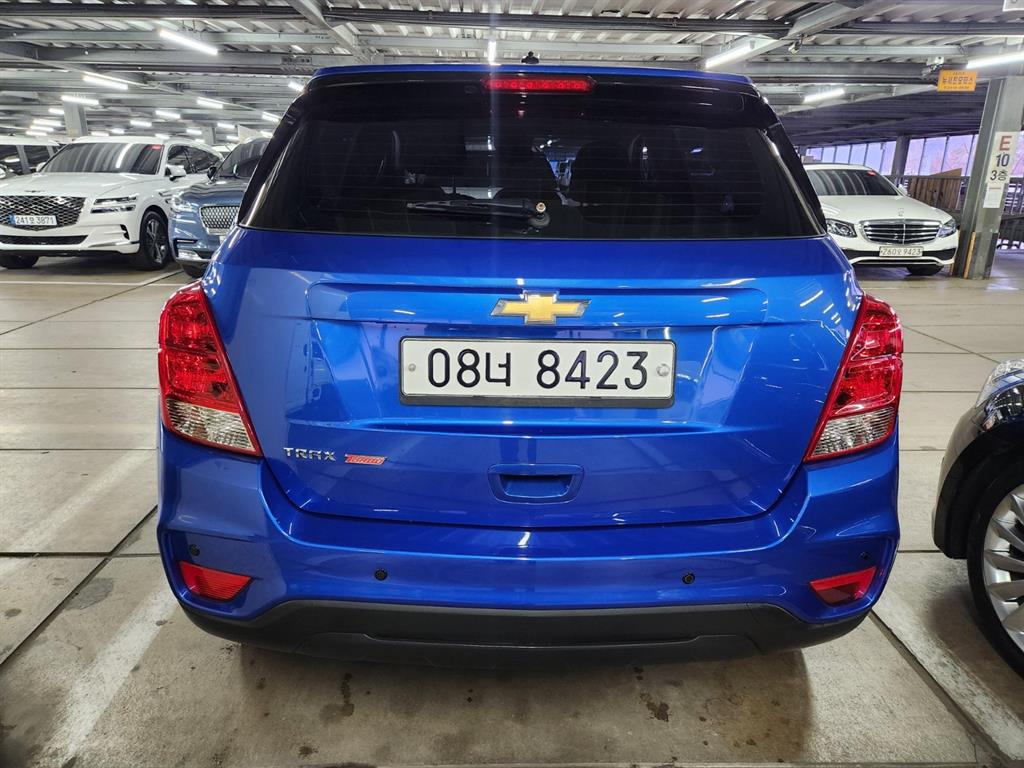Chevrolet Trax 2018 Azul - Importación desde Corea - HF Imports Iquique - Foto 19