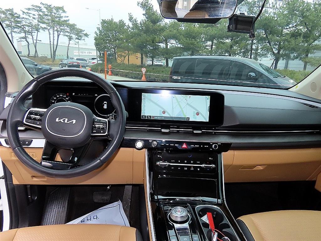 KIA Carnival - Vista 7