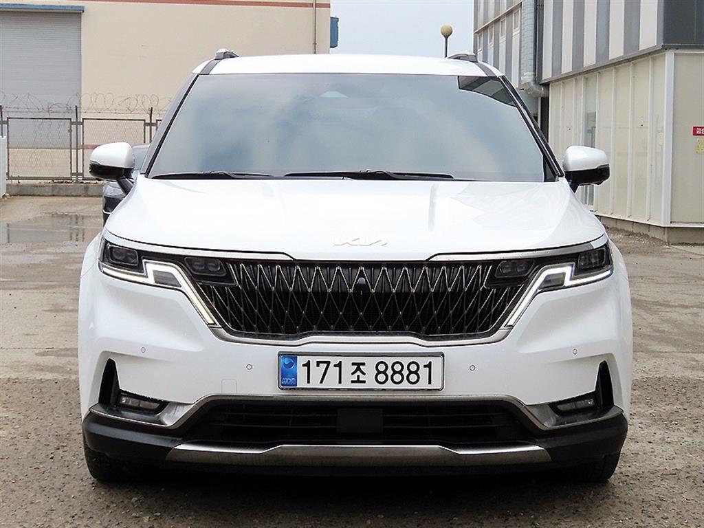 KIA Carnival 2022 Blanco - Importación desde Corea - HF Imports Iquique - Foto 1