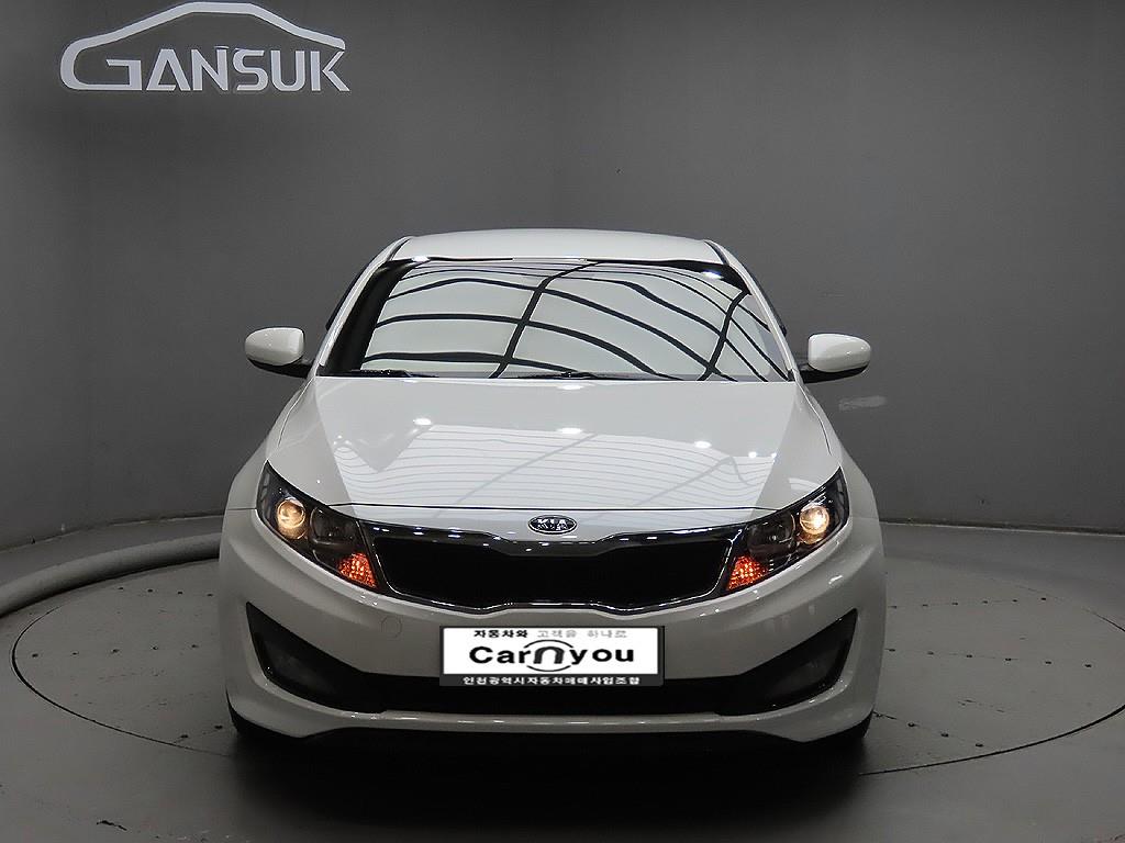 KIA K5 2012 Blanco - Importación desde Corea - HF Imports Iquique - Foto 1