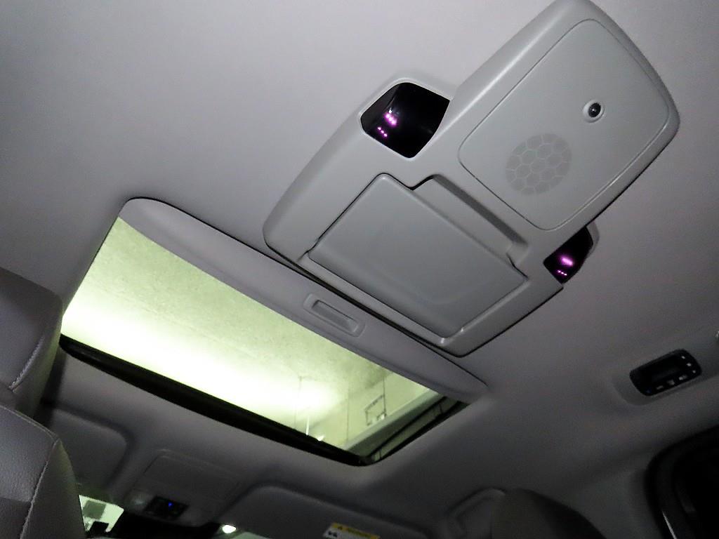 Honda Odyssey 2018 Gris - Importación desde Corea - HF Imports Iquique - Foto 19