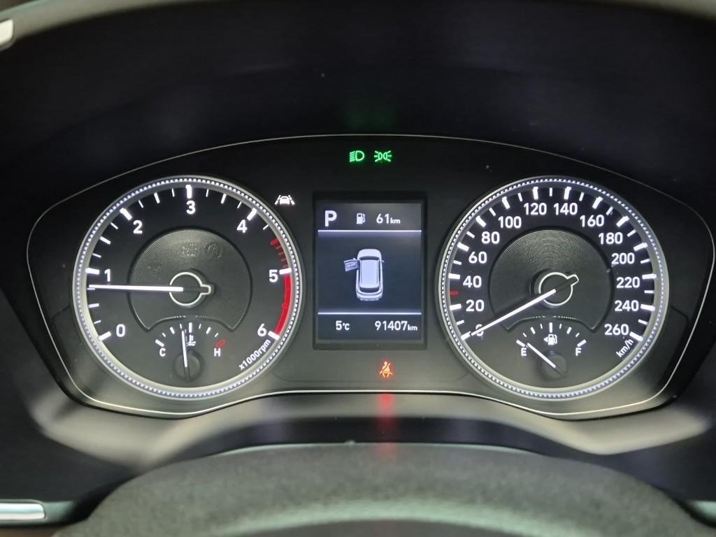 HYUNDAI Santa Fe - Vista 6