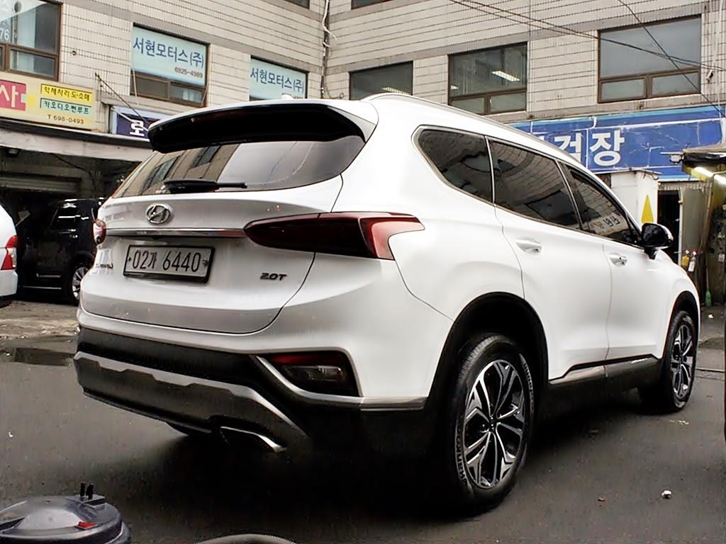 HYUNDAI Santa Fe - Vista 6