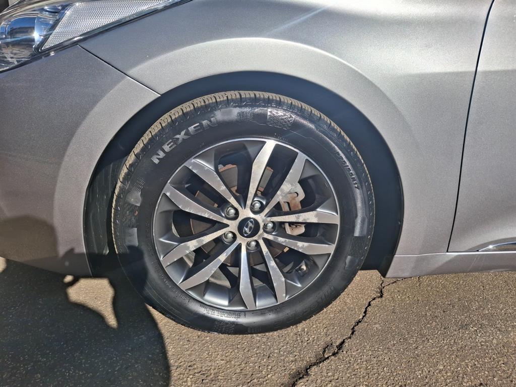 HYUNDAI Grandeur 2012 Gris - Importación desde Corea - HF Imports Iquique - Foto 15