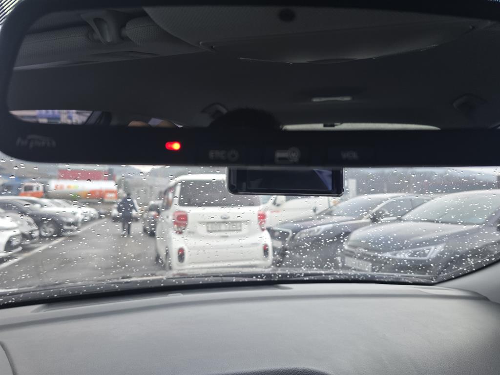 HYUNDAI Sonata - Vista 11