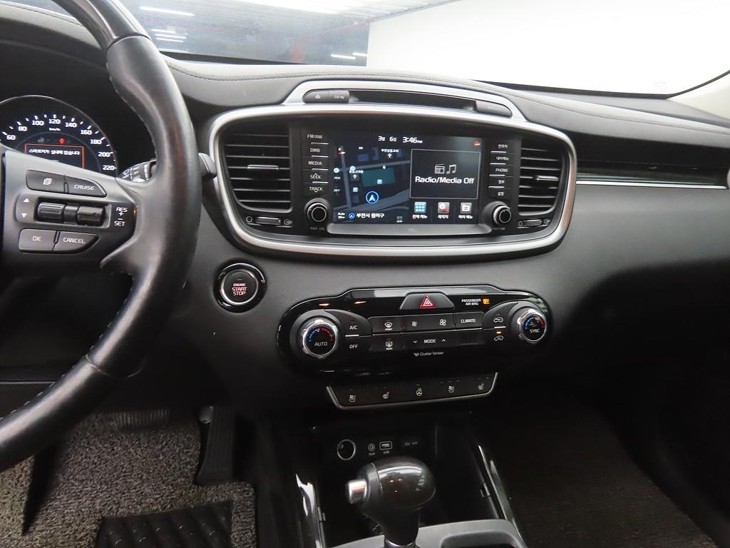 KIA Sorento - Vista 10