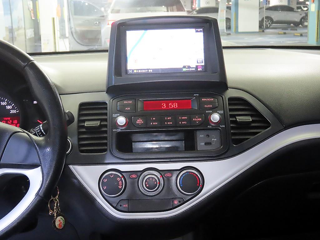 KIA Morning - Vista 11