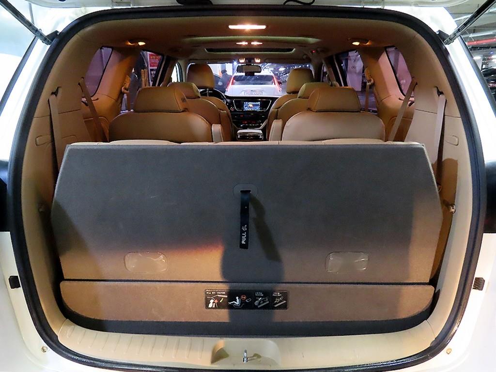 KIA Carnival 2016 Blanco - Importación desde Corea - HF Imports Iquique - Foto 17