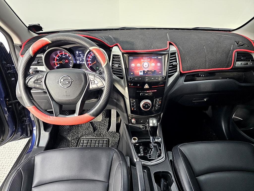 Ssangyong Tivoli - Vista 5