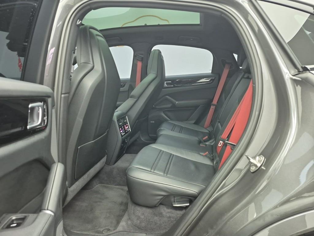 Porsche Cayenne - Vista 12