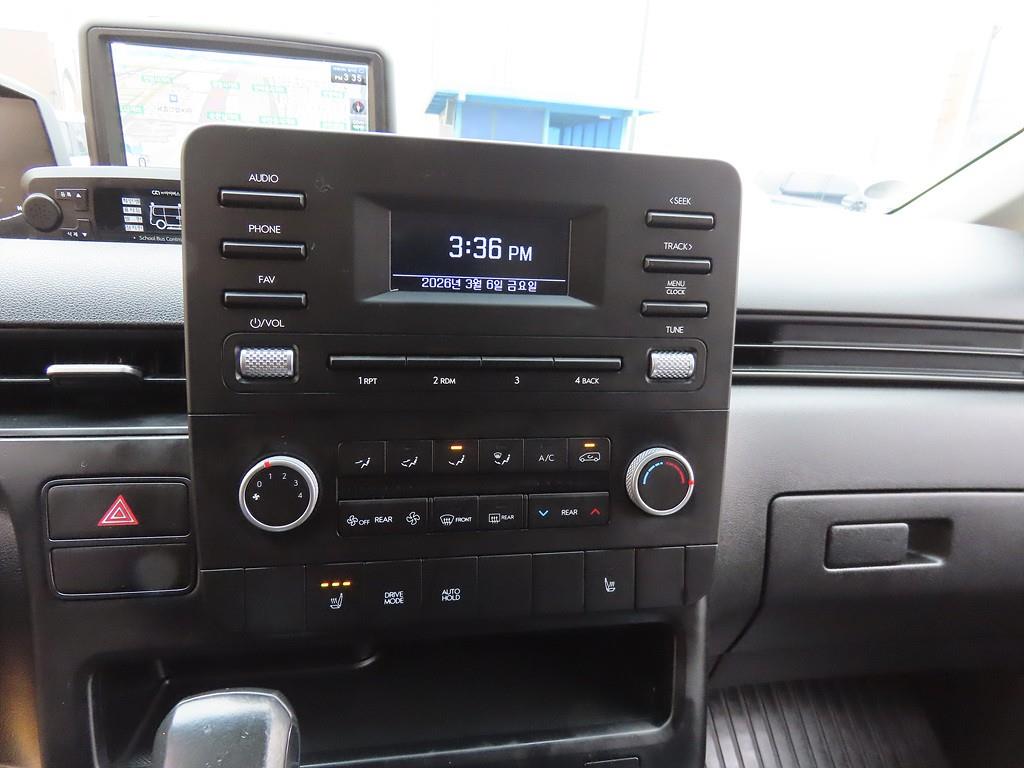 HYUNDAI Staria 2022 Amarillo - Importación desde Corea - HF Imports Iquique - Foto 15