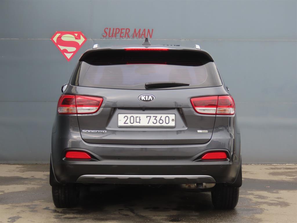 KIA Sorento - Vista 7