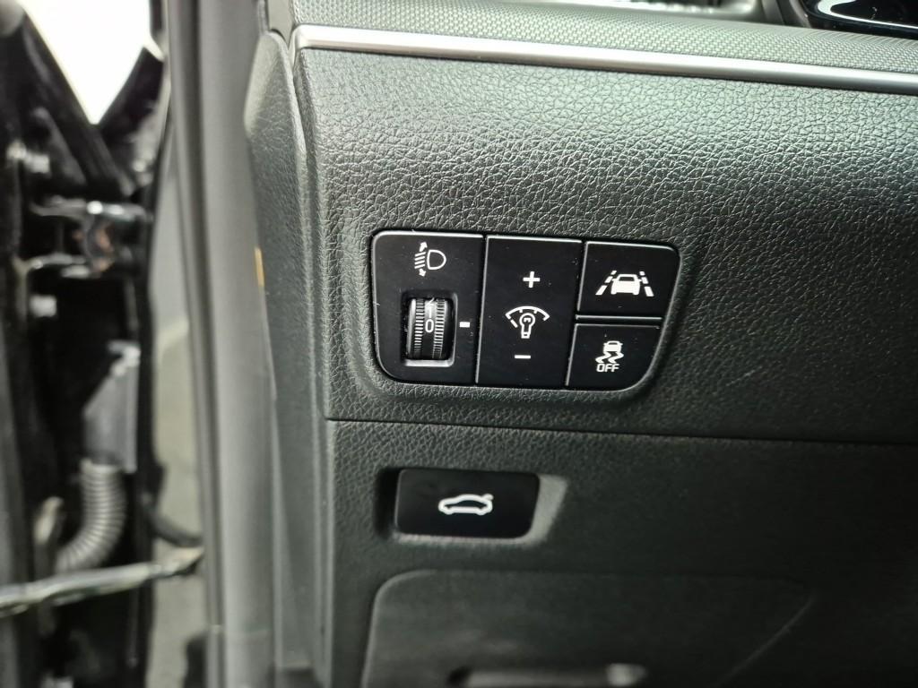 KIA K5 2020 Negro - Importación desde Corea - HF Imports Iquique - Foto 16