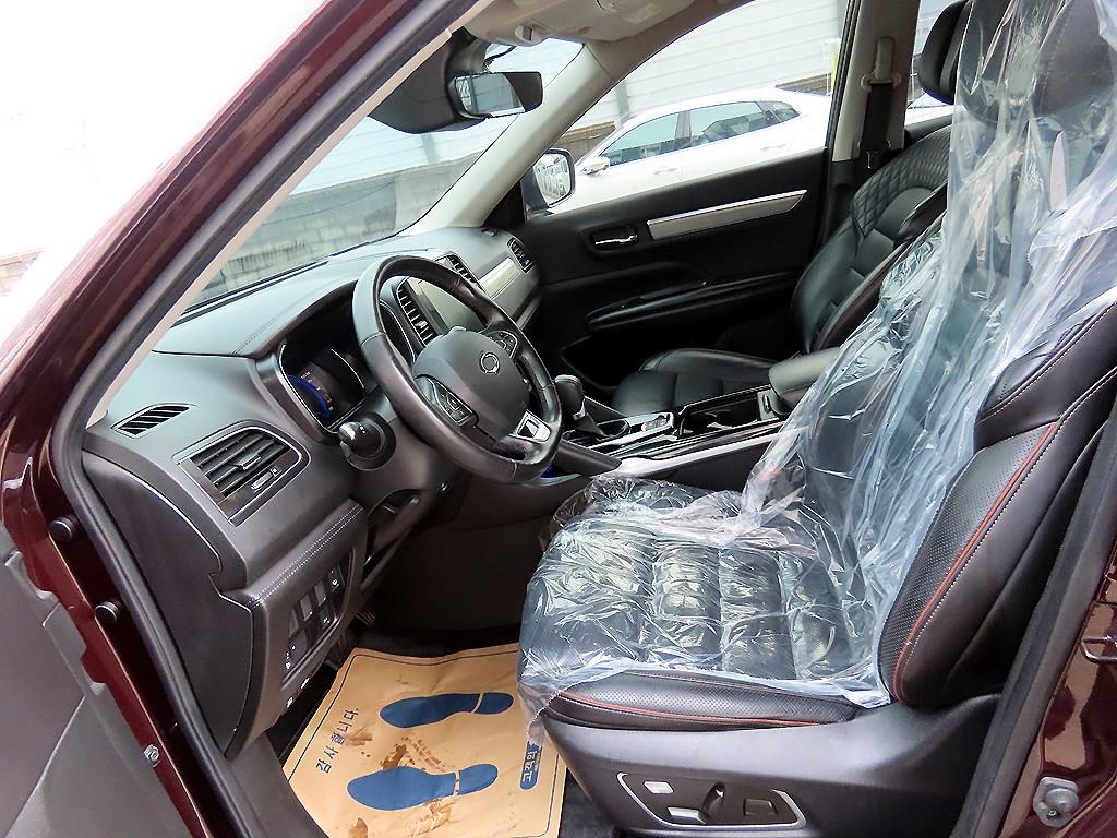 SAMSUNG QM6 - Vista 5