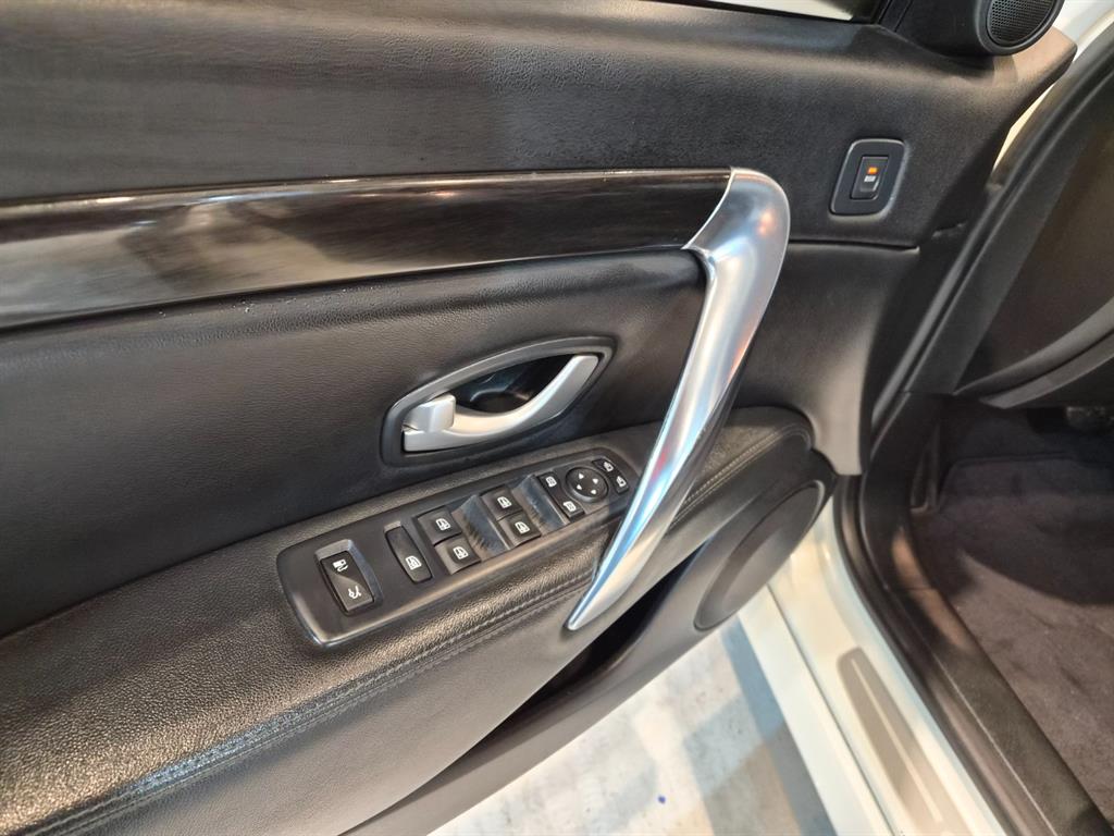 SAMSUNG SM7 - Vista 11