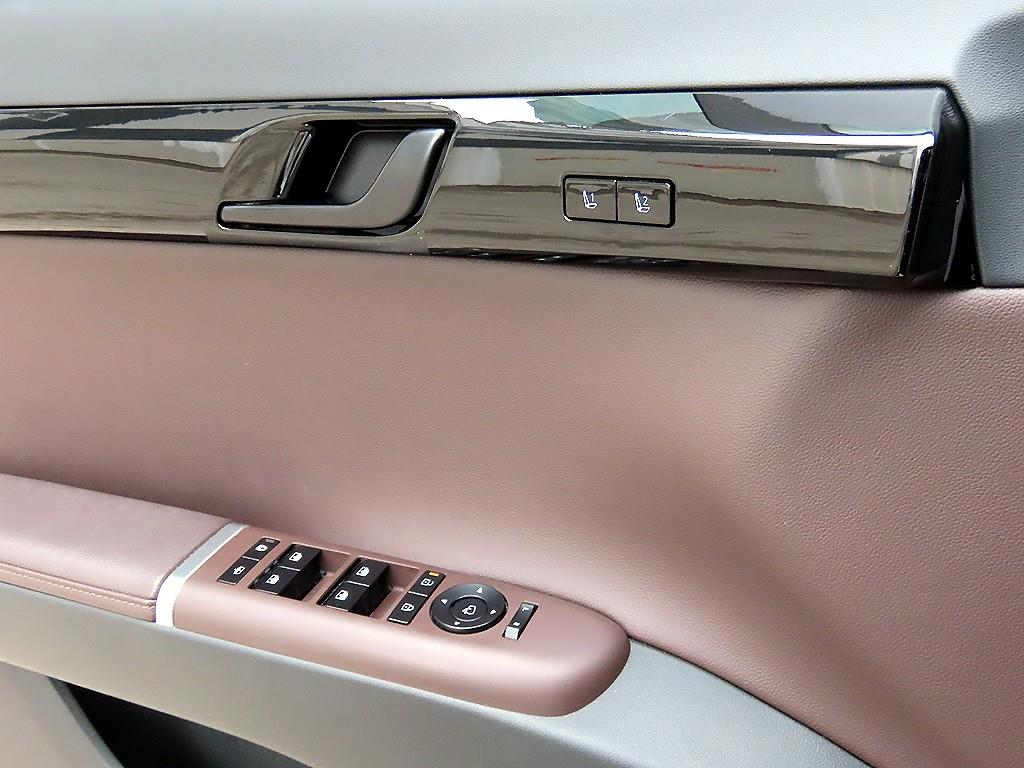 HYUNDAI Grandeur - Vista 12