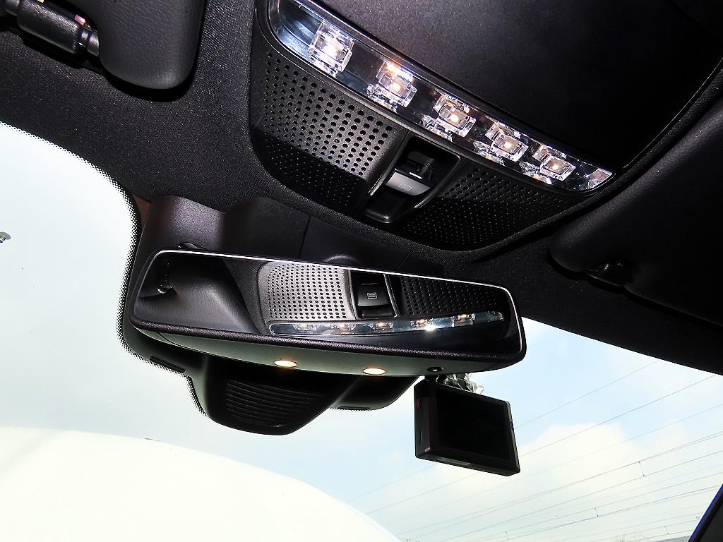 Mercedes Benz E class 2017 Blanco - Importación desde Corea - HF Imports Iquique - Foto 16