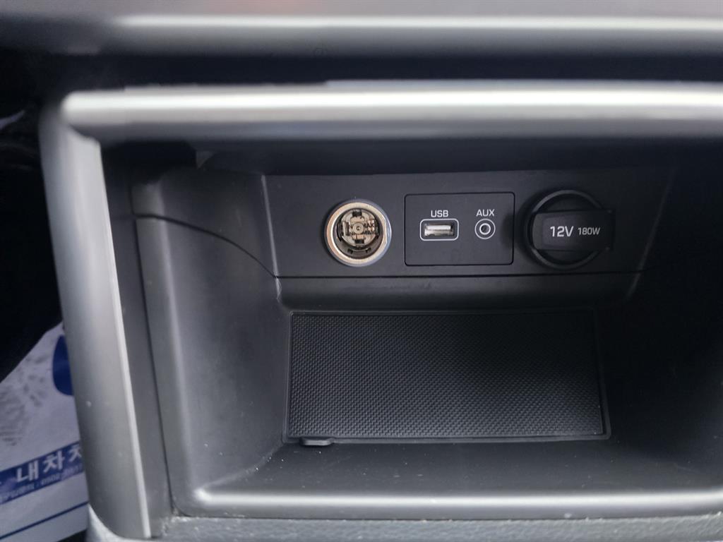 HYUNDAI Sonata - Vista 8