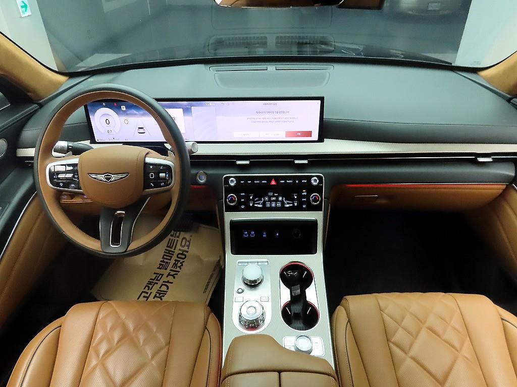 Genesis G80 - Vista 8