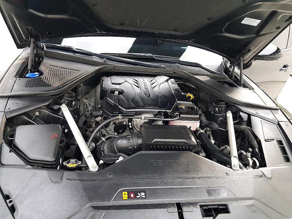 Genesis G80 - Vista 6