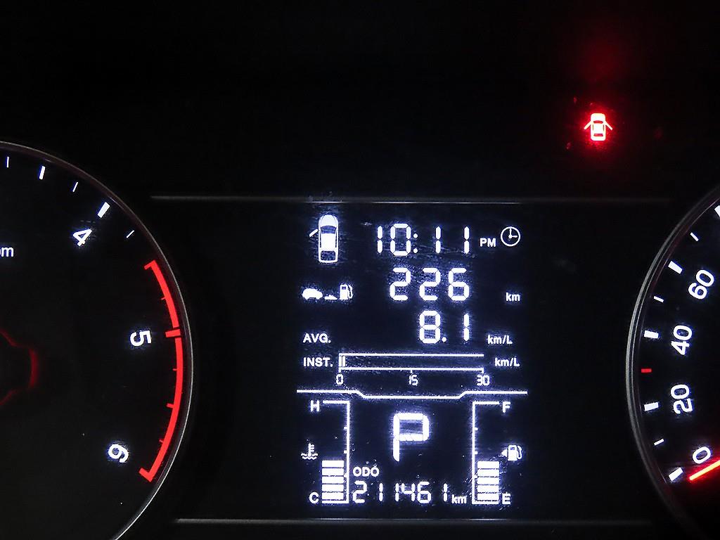 Ssangyong Rexton - Vista 9