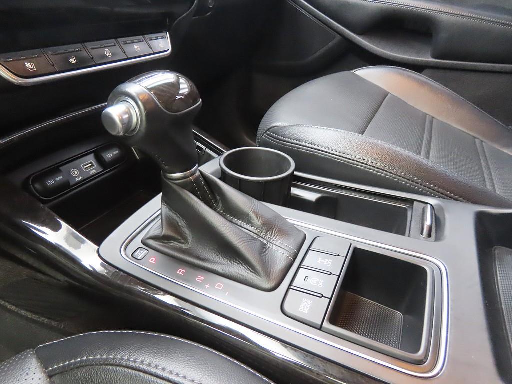 KIA Sorento - Vista 11