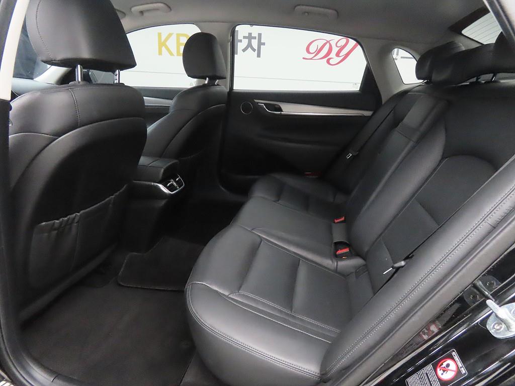 HYUNDAI Grandeur - Vista 6