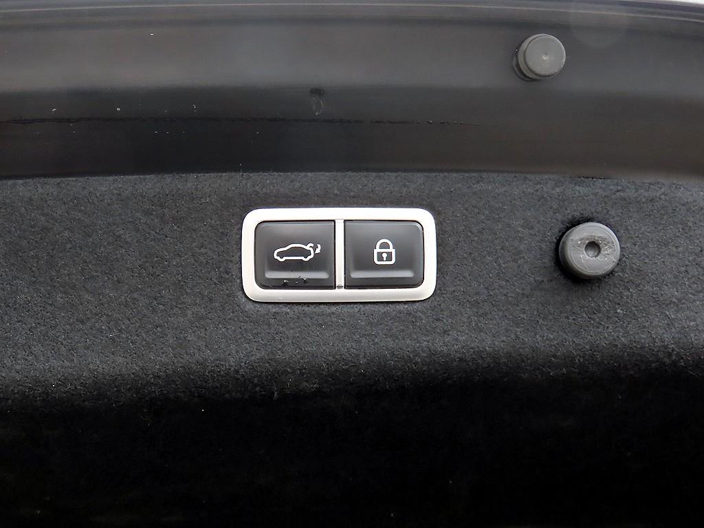 Genesis G70 2021 Negro - Importación desde Corea - HF Imports Iquique - Foto 17