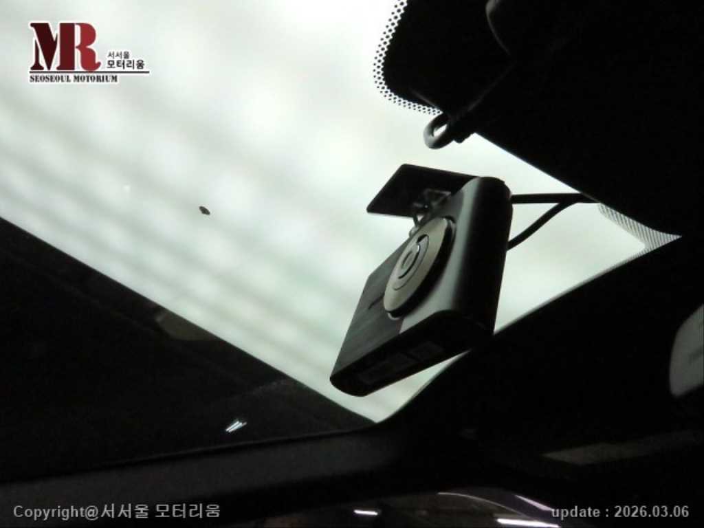 Ford Explorer - Vista 12