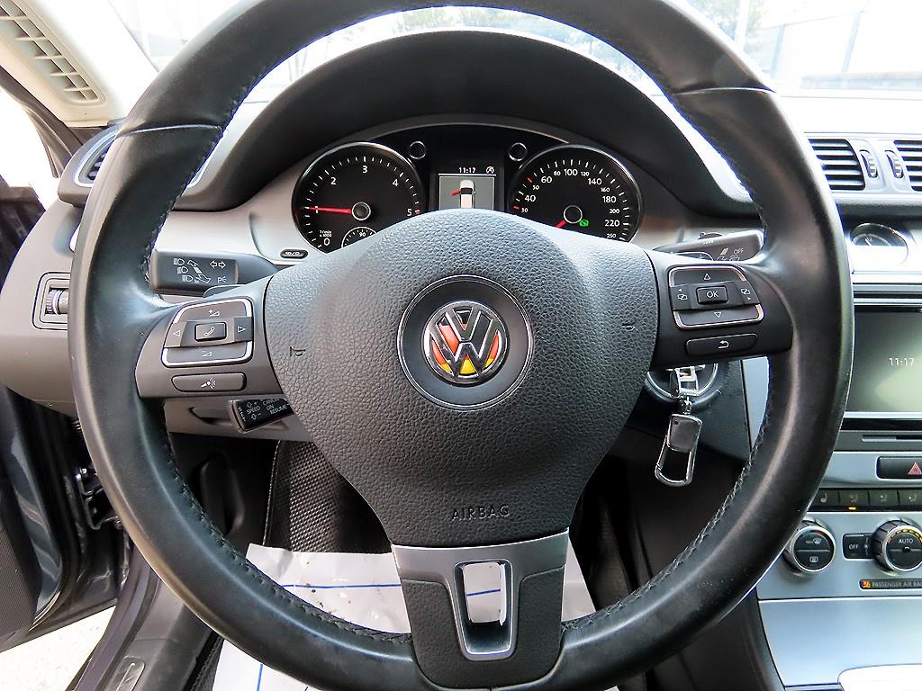 Volkswagen CC - Vista 8