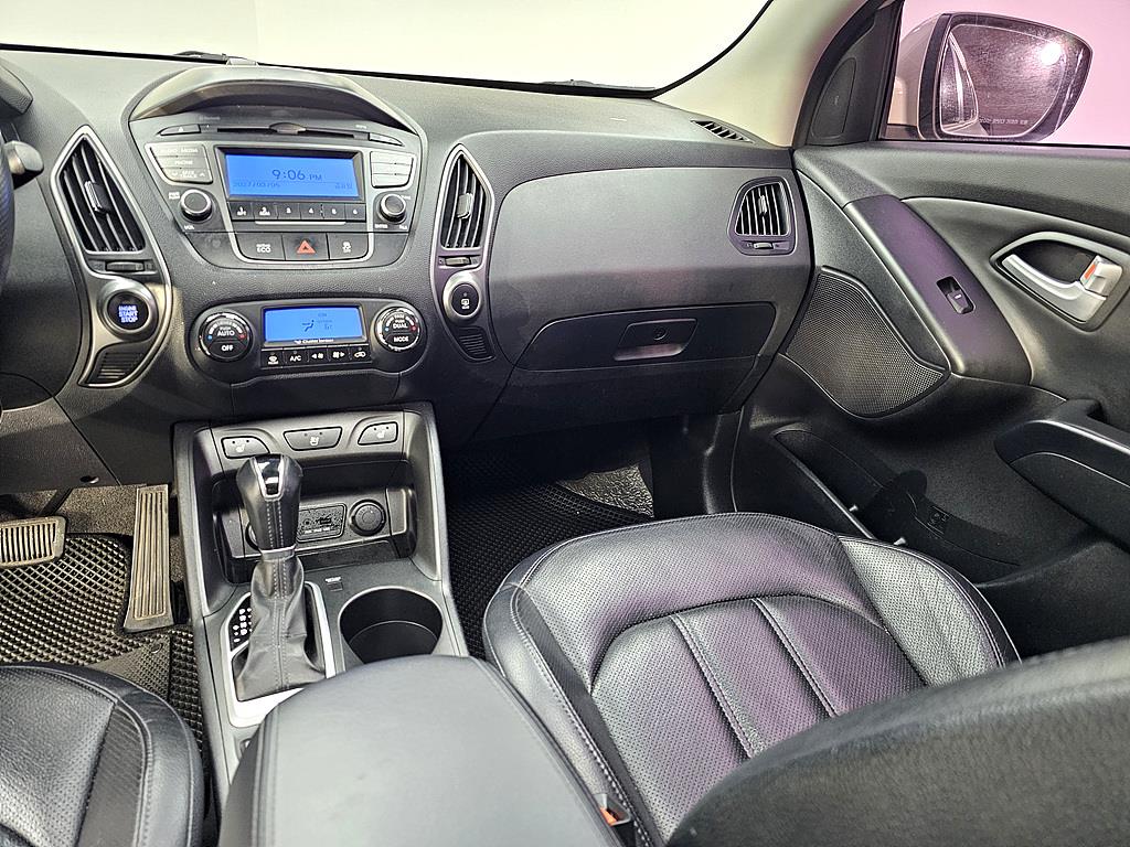 HYUNDAI Tucson - Vista 10