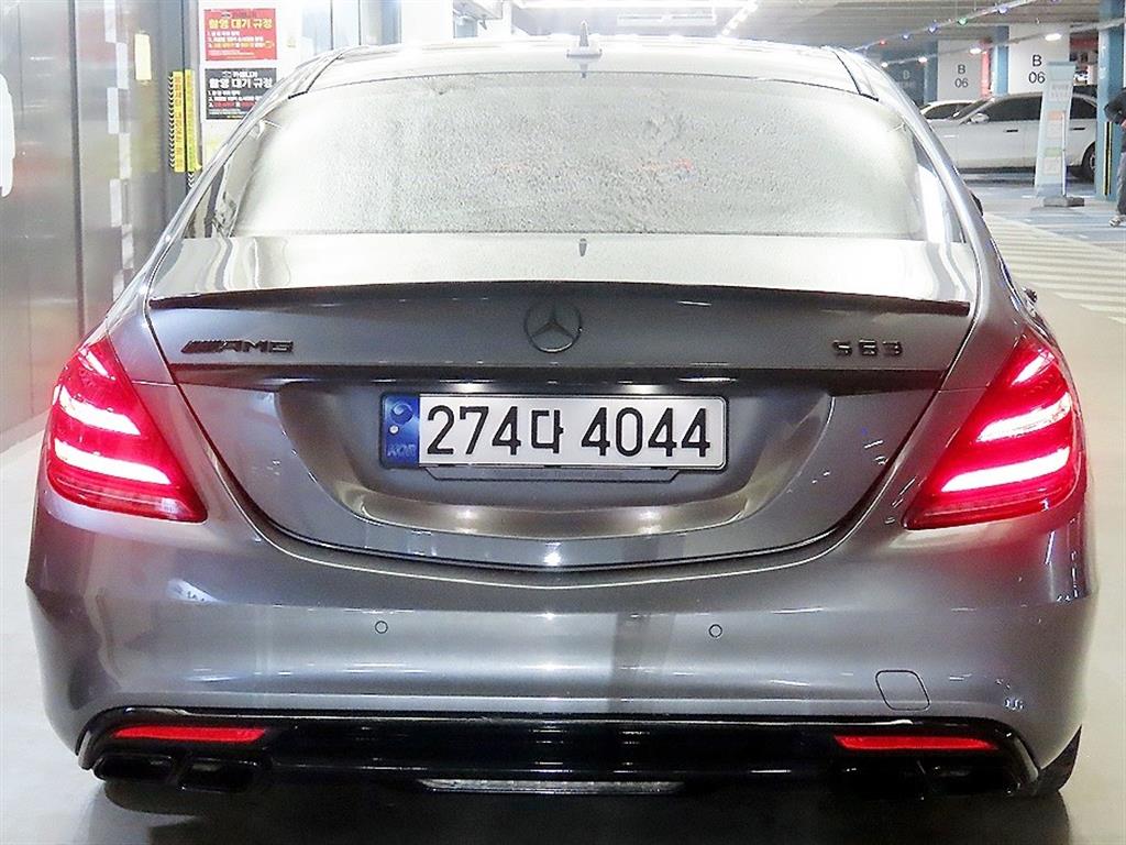 Mercedes Benz S Class - Vista 5