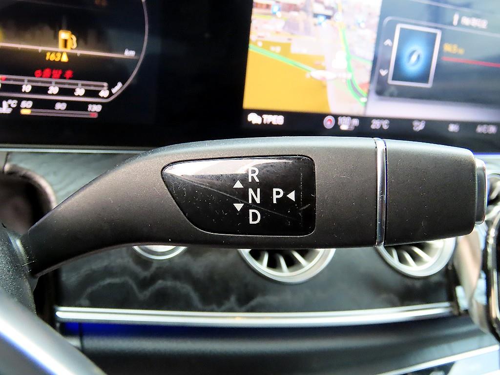 Mercedes Benz E class - Vista 11