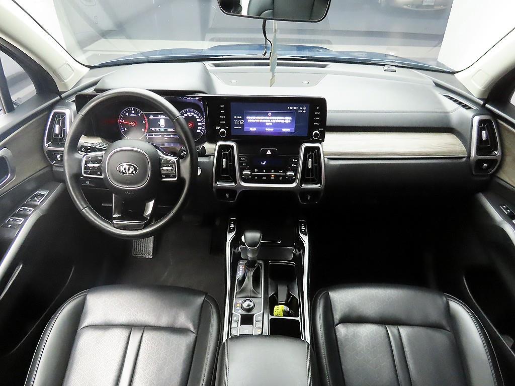 KIA Sorento - Vista 8