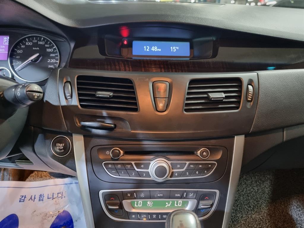 SAMSUNG SM5 - Vista 11