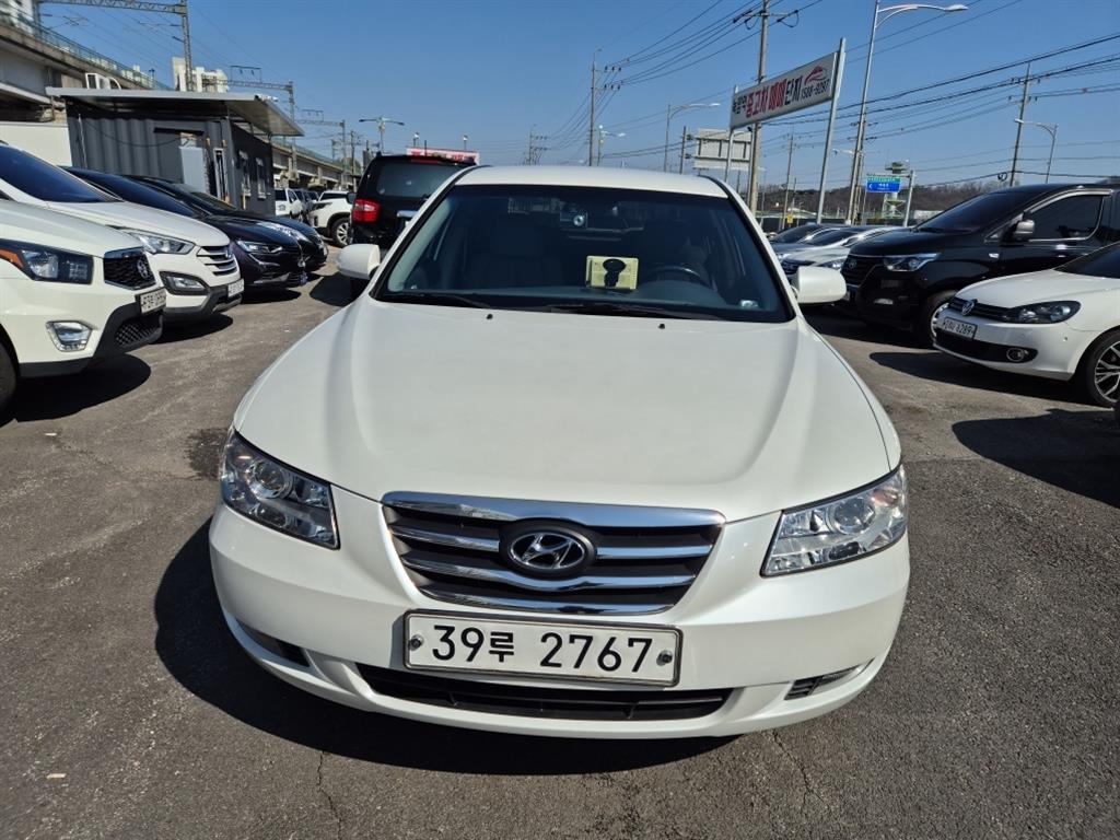 HYUNDAI Sonata - Vista 2