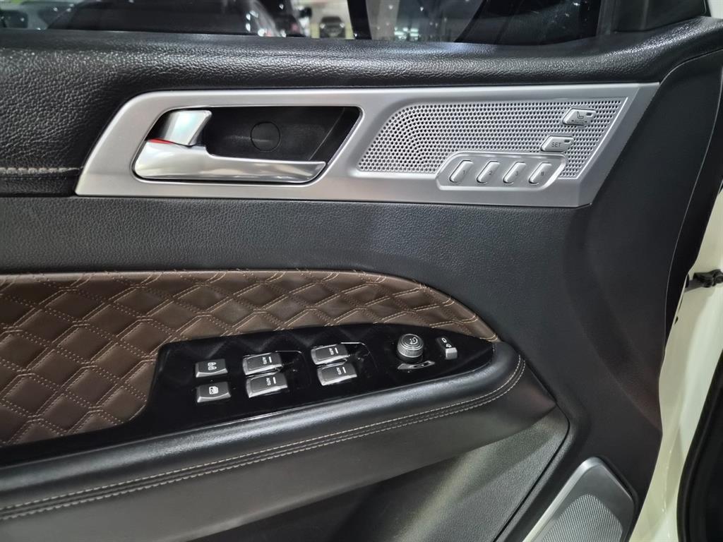 Ssangyong Rexton 2021 Blanco - Importación desde Corea - HF Imports Iquique - Foto 15