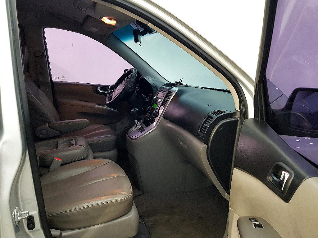 KIA Carnival 2013 Gris - Importación desde Corea - HF Imports Iquique - Foto 17