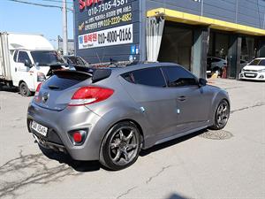 HYUNDAI Veloster - Vista 8