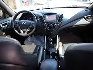 HYUNDAI Veloster - Vista 10