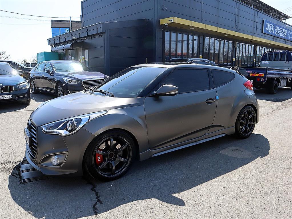 HYUNDAI Veloster - Vista 3