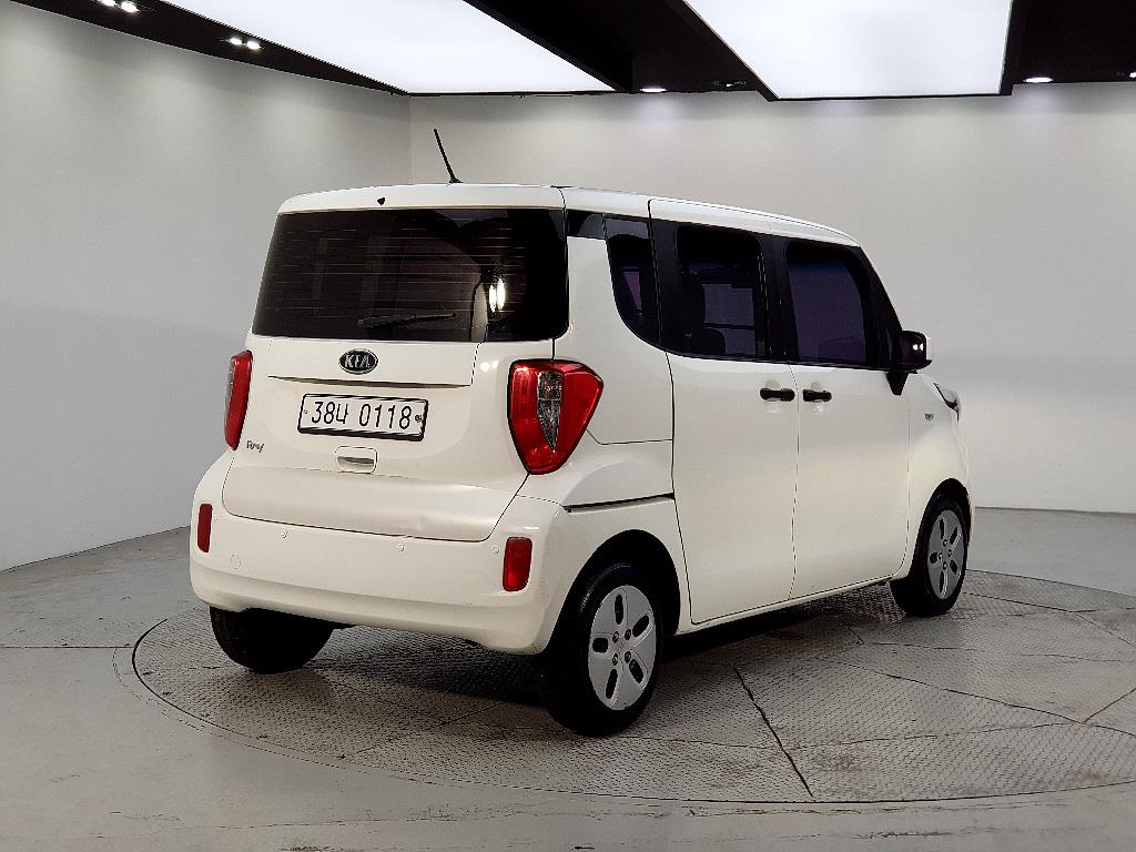 KIA Ray - Vista 4