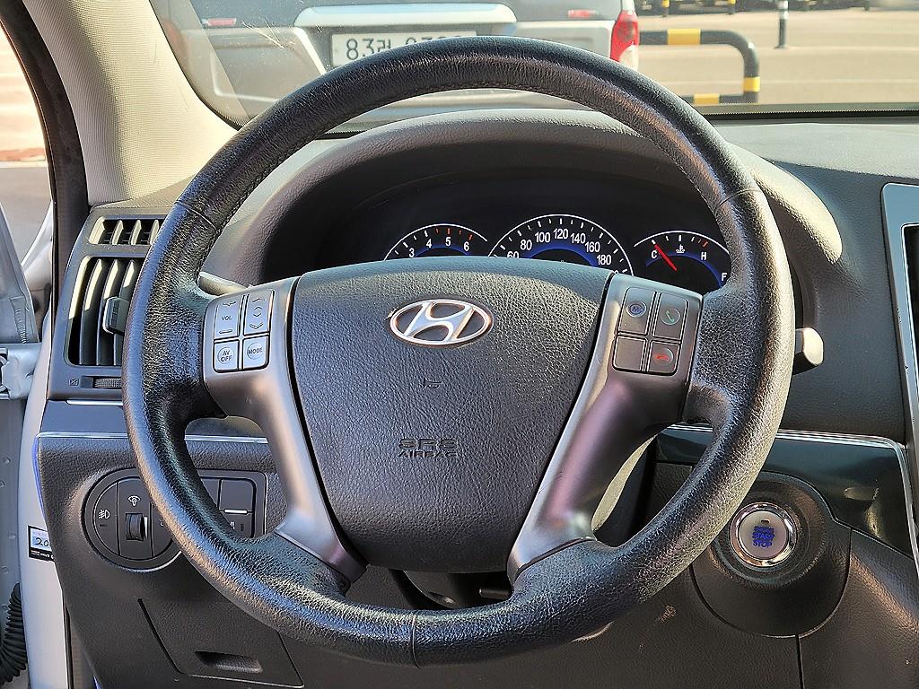 HYUNDAI Veracruz - Vista 8
